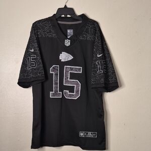 Nike Men's Black Graphic Jersey